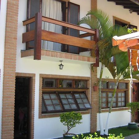 Litoral Norte - Caraguatatuba - Sobrado Com Piscina Em Condominio Fechado Zewnętrze zdjęcie